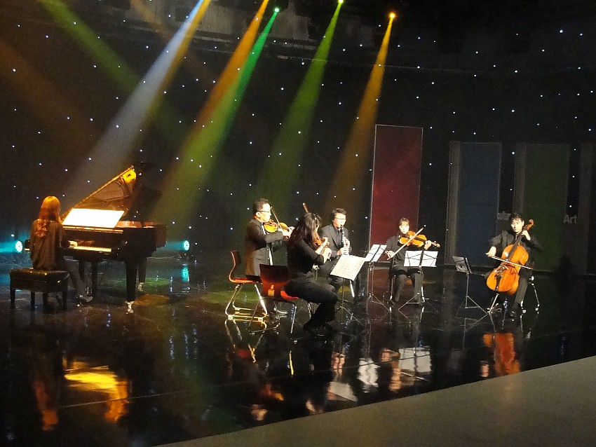 3537fafdd77bb316da7dba380a508e86_1418956