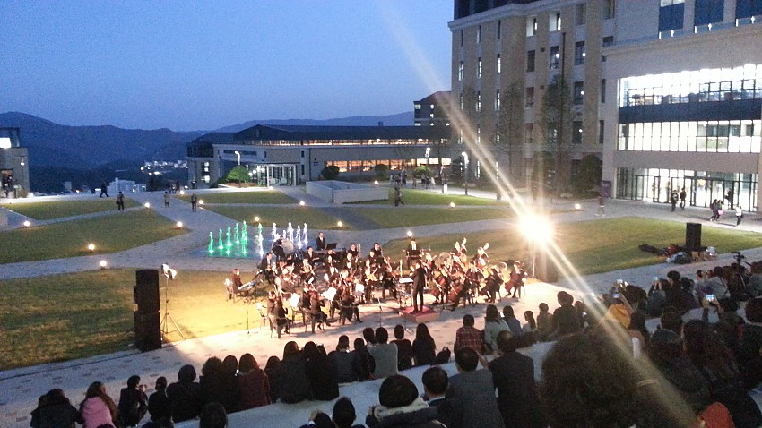 3537fafdd77bb316da7dba380a508e86_1418963