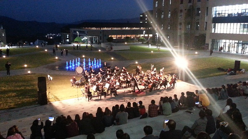 3537fafdd77bb316da7dba380a508e86_1418963