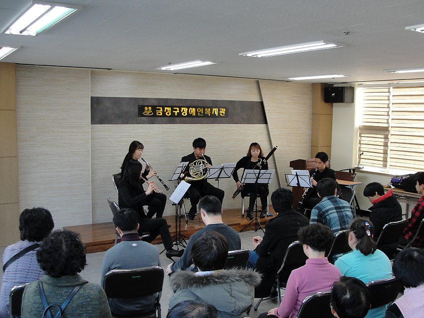 361104d62bff48a5b00cd9f3e2bbc70e_1418282