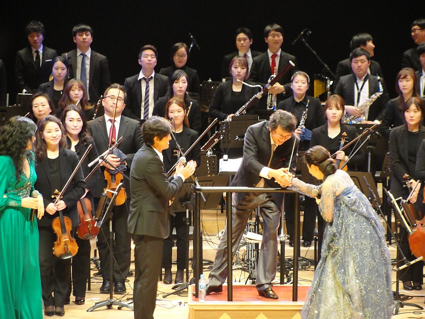 c09333f60e36fe0c59b99be5286e1800_1419585